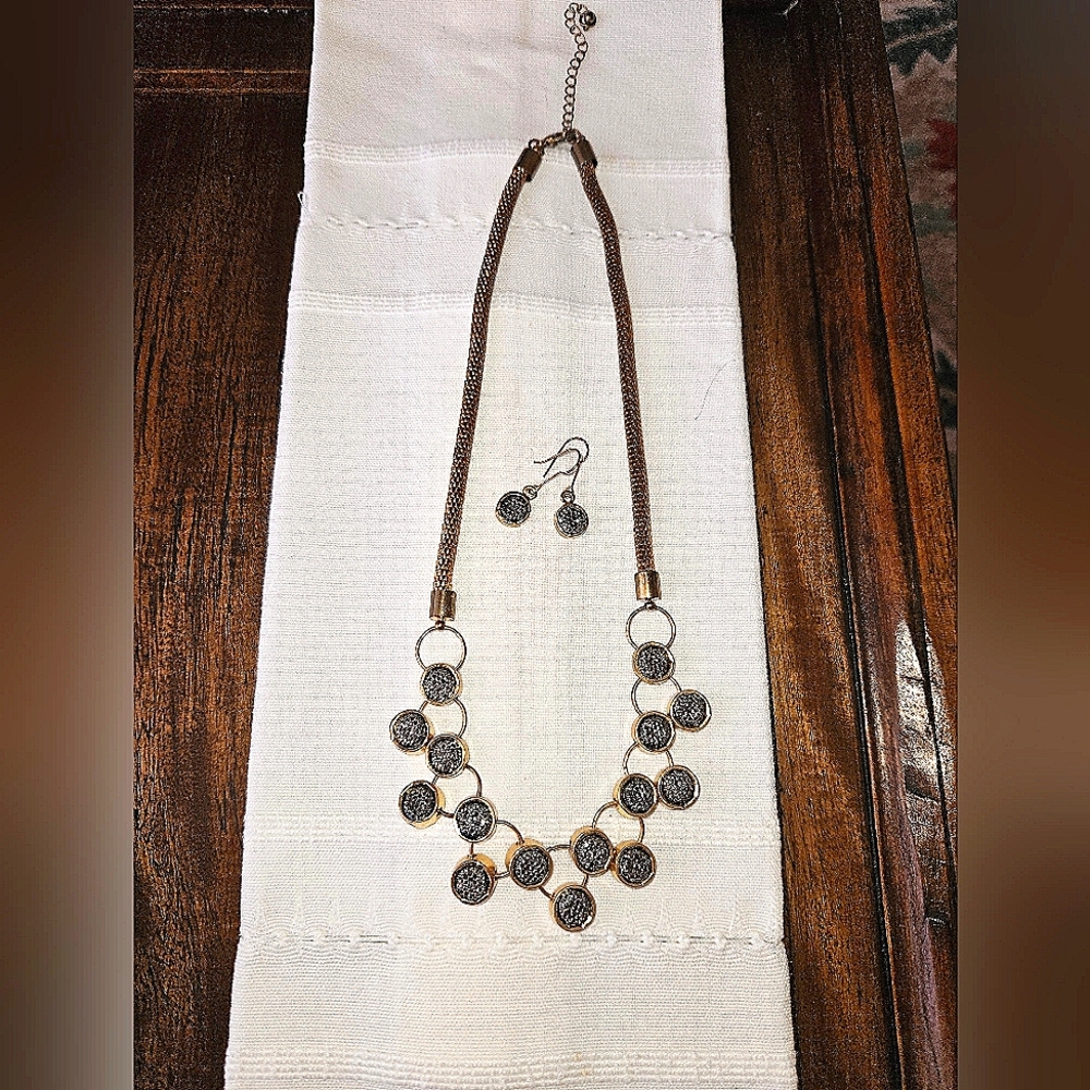 Beatiful Mesh Necklace